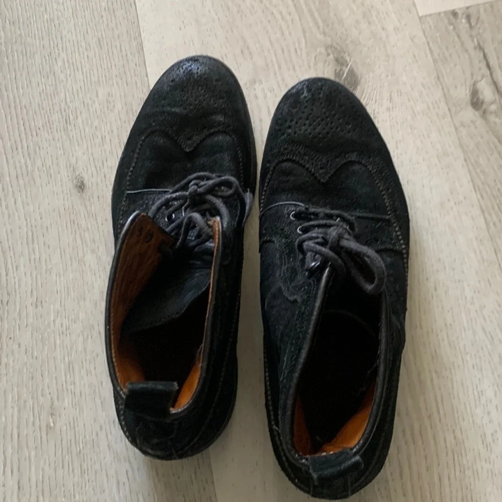 Antonio Maurizi lace-ups booties suede wingtip made in Italy black‎ distressed